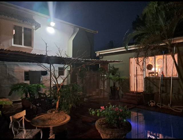 3 BEDROOM HOUSE FOR SALE IN WINDERMERE